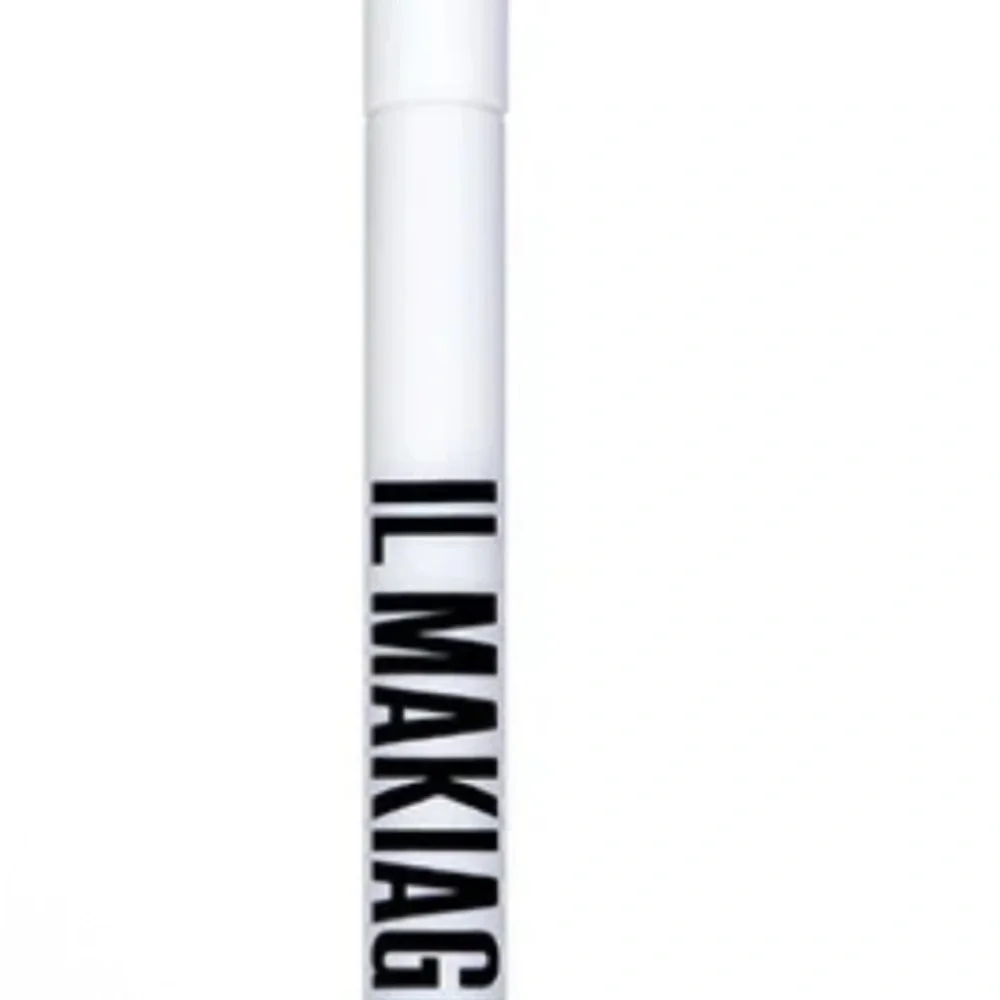 IL MAKIAGE Black Liquid Eyeliner new black